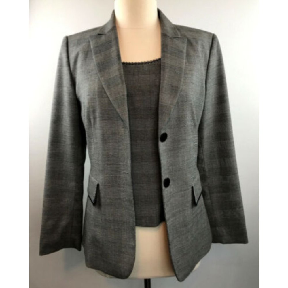 TAHARI Arthur S. Levine 2 pc. Blazer and Top